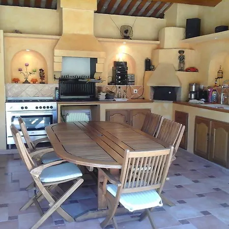 Penzion Mas Des Lys Roquebrune-sur Argens