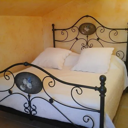 Mas Des Lys Pensjonat Roquebrune-sur Argens