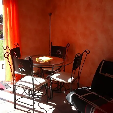 Mas Des Lys * Roquebrune-sur-Argens