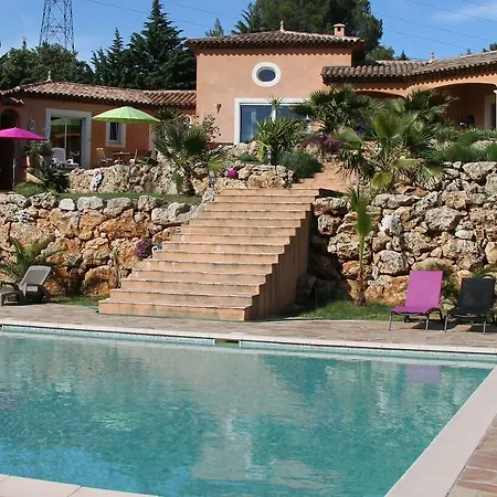 Mas Des Lys Penzion